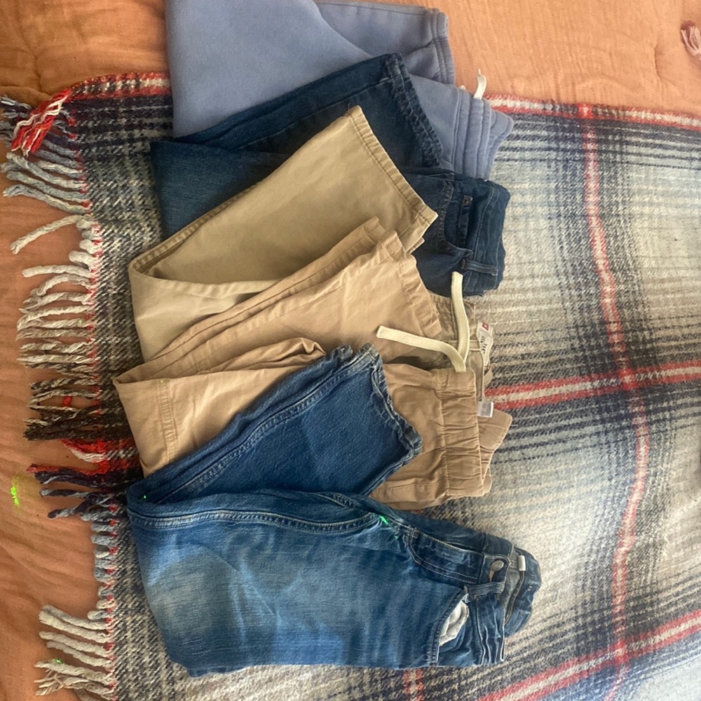 5 pairs of boys pants size 8
